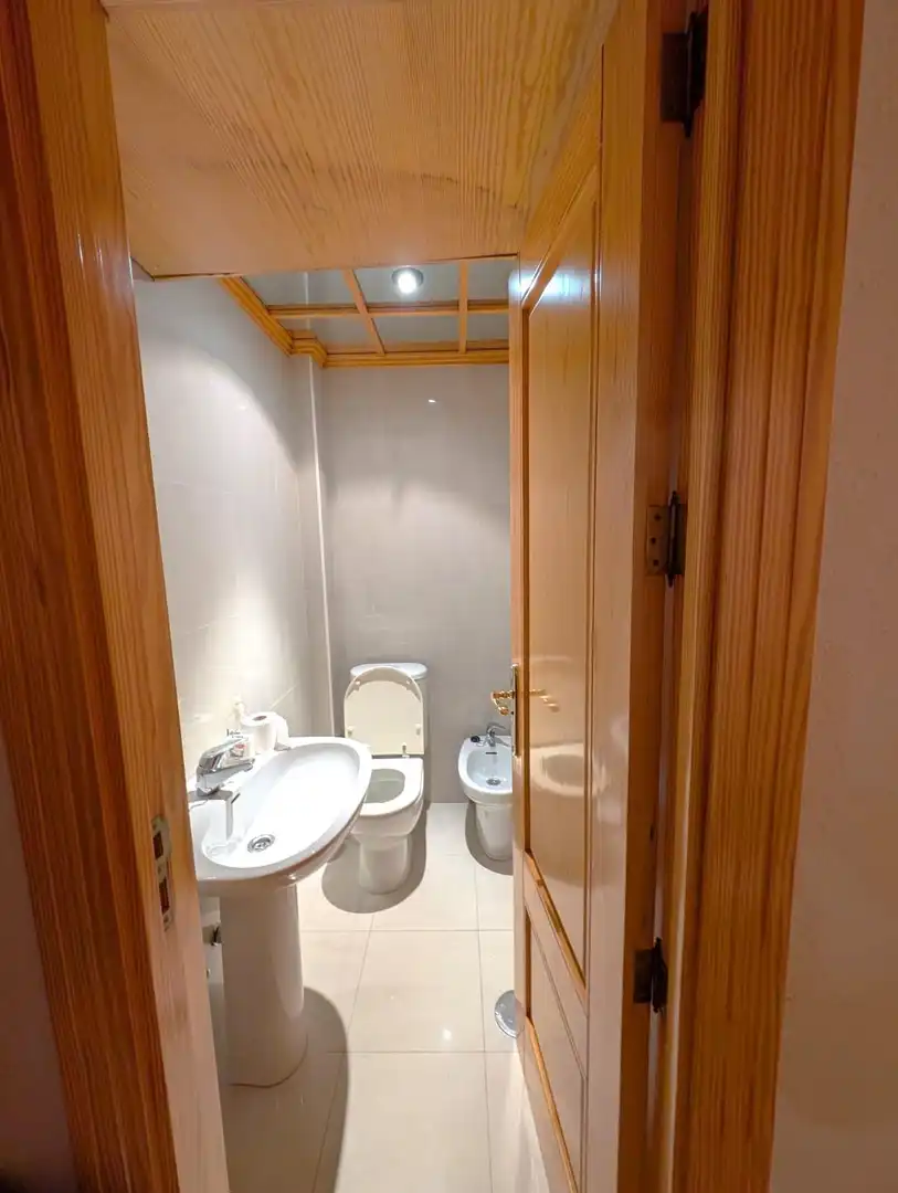 Bathroom of Flat for sale in Murcia  with Parquet flooring and Storage room