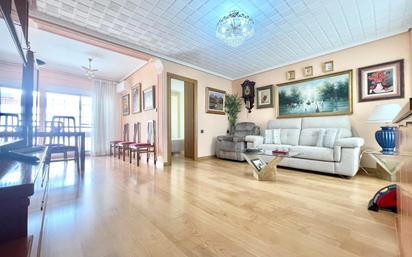 Sala d'estar de Pis en venda en Quart de Poblet amb Aire condicionat i Balcó