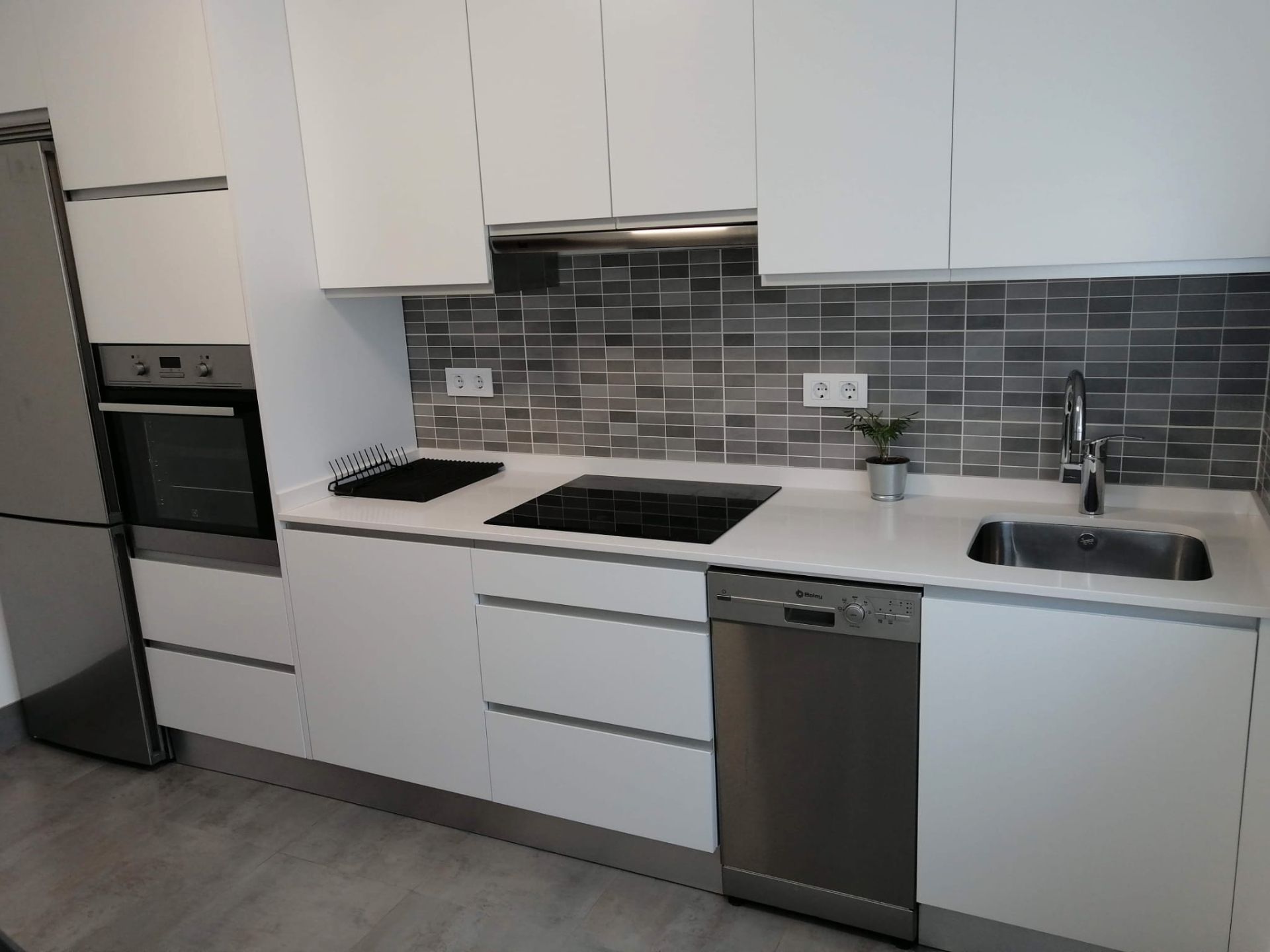 Kitchen of Apartment to rent in A Coruña Capital   with Heating, Parquet flooring and Oven