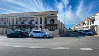 Außenansicht von Maisonette zum verkauf in San Pedro del Pinatar mit Klimaanlage, Terrasse und Abstellraum