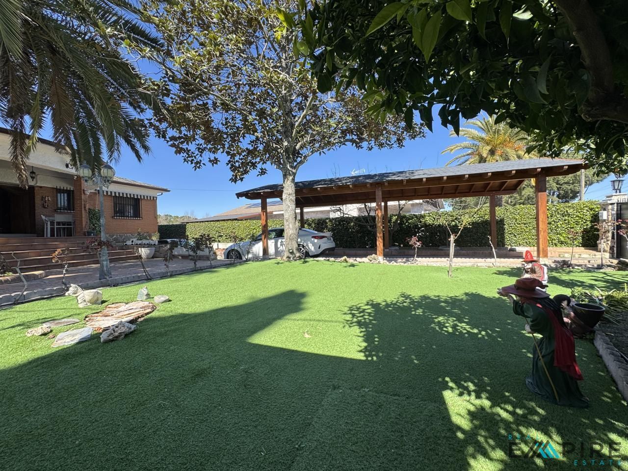 Jardín de Casa o chalet en venta en Serranillos del Valle con Aire acondicionado, Calefacción y Jardín privado