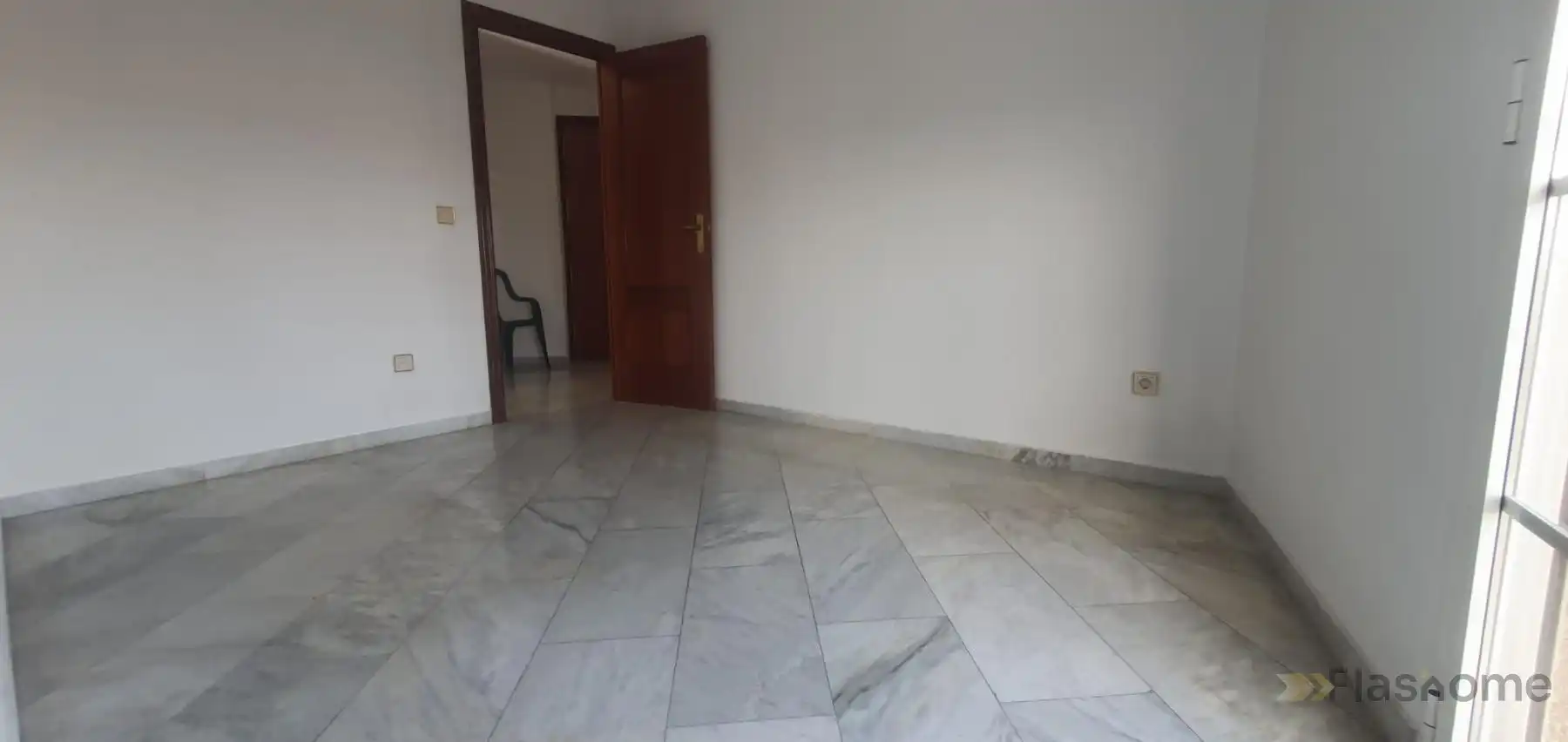 Wohnung zum Verkauf in Santa Amalia mit Abstellraum und Balkon