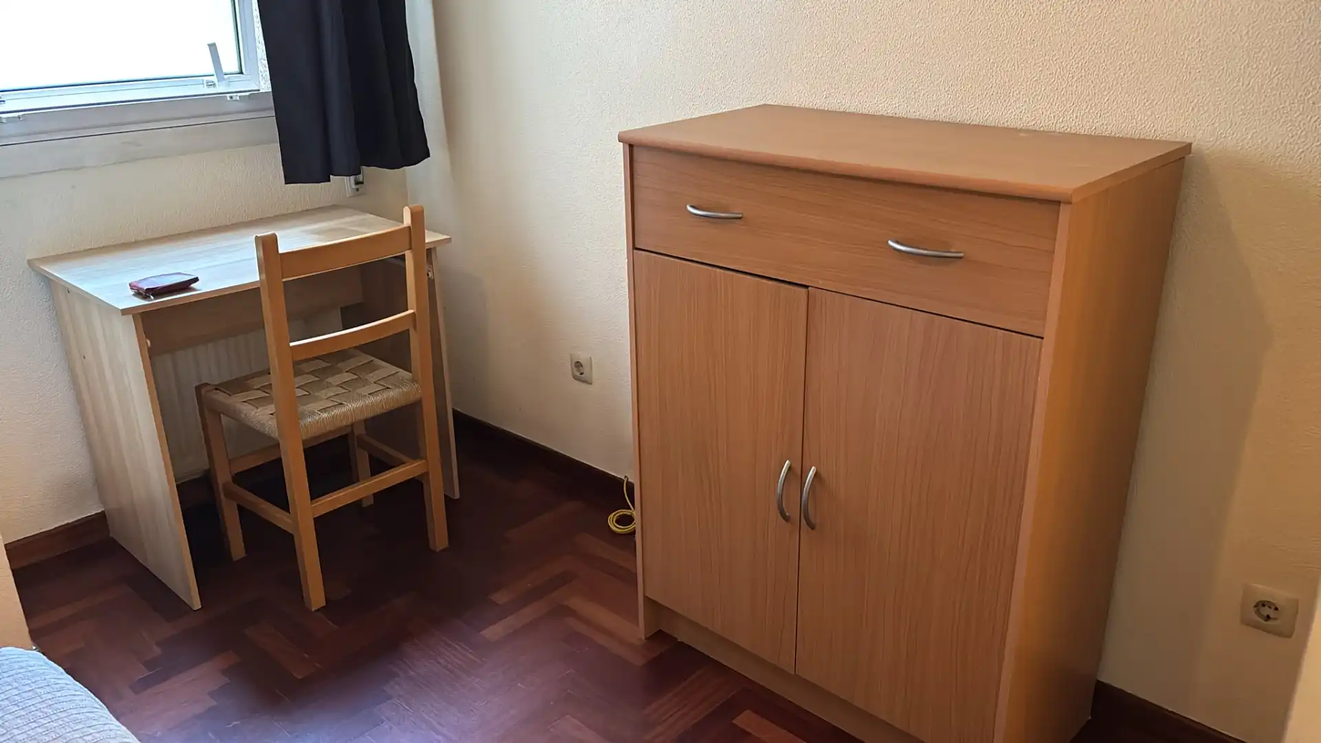 Apartament amb ascensor de lloguer a Rúa Gonzalo Torrente Ballester 4, imagen 12