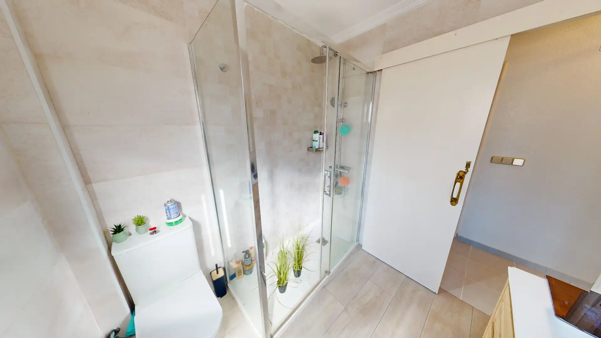 Baño de Piso en venta en El Campello con Amueblado, Horno y Lavadora