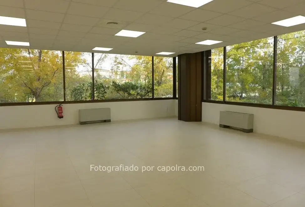 Oficina amb ascensor de lloguer a frederic mompou, imagen 13