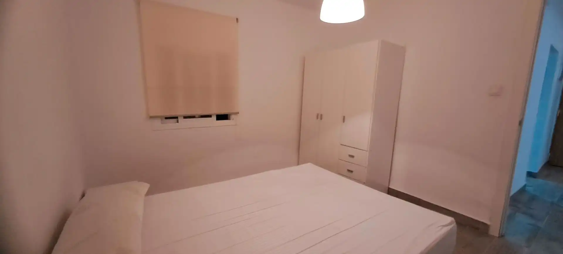 Flat for rent in Avenida Virgen del Rocío, Centro - Doña Mercedes