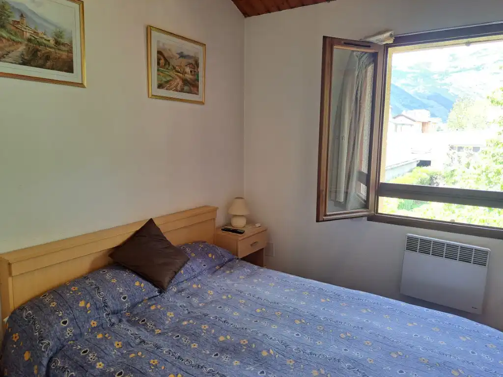 Einfamilien-Reihenhaus zur Miete in N-152, 171, Puigcerdà