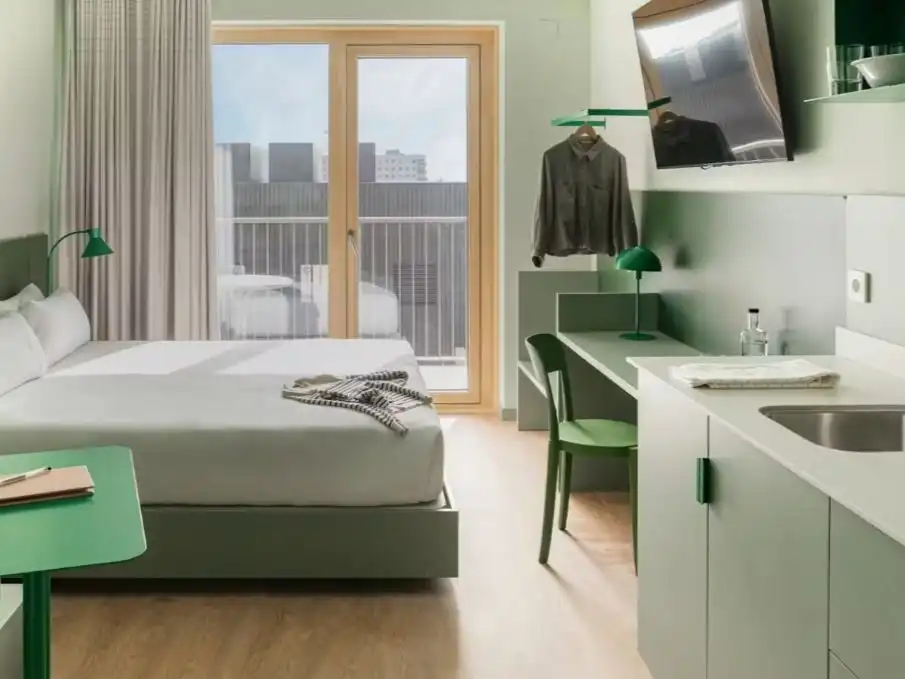 Bedroom of Study for rent in  Pamplona / Iruña  with Air Conditioner, Heating and Parquet flooring