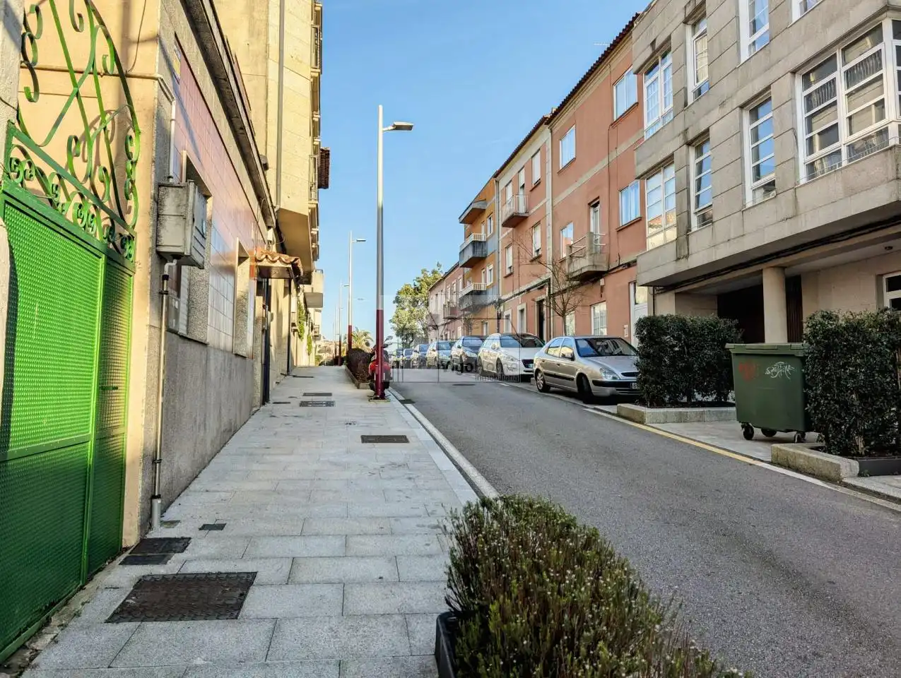 Vista exterior de Planta baja en venta en Vigo  con Calefacción
