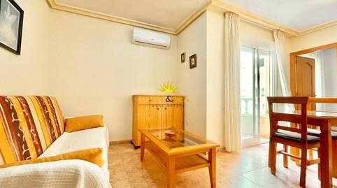 Foto 3 de Apartament de lloguer a Las Piscinas Naturales, Alicante