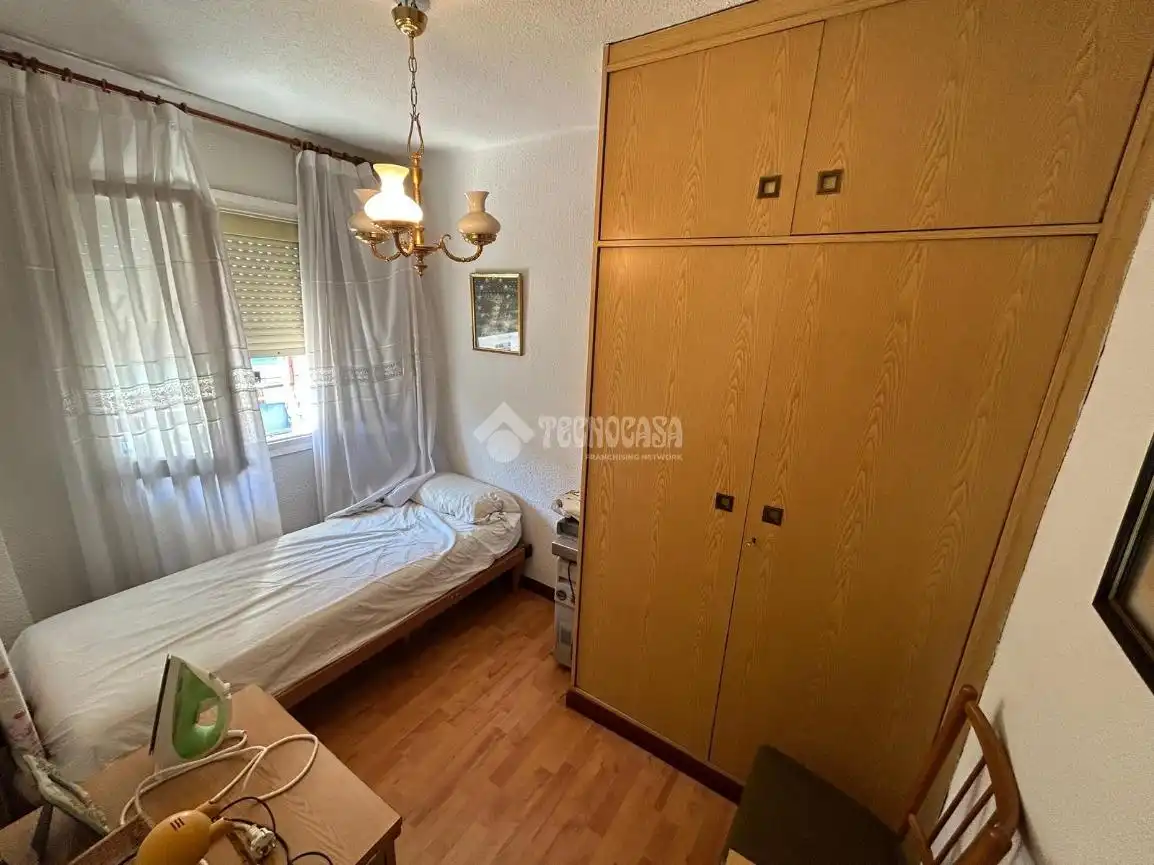 Bedroom of Flat for sale in Leganés  with Air Conditioner, Heating and Terrace