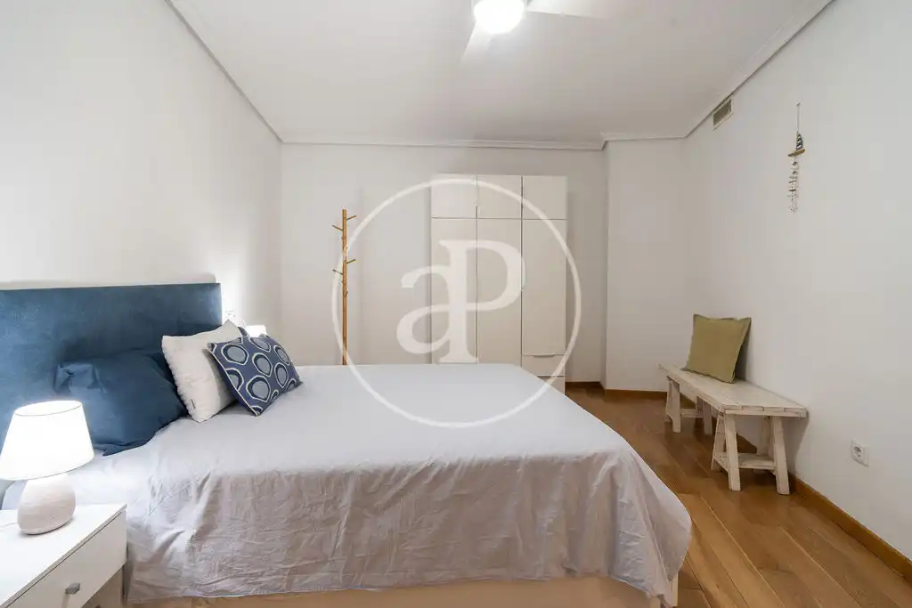 Habitación de Piso de alquiler en Valencia con Aire acondicionado, Calefacción y Terraza