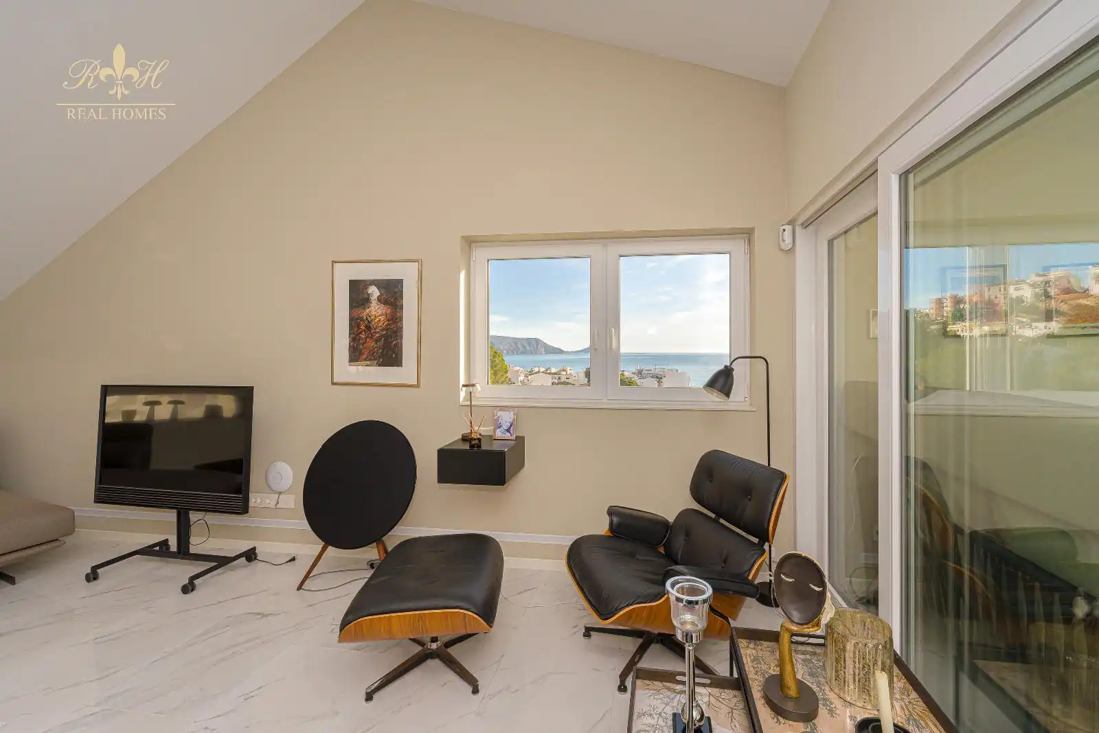 Wohnzimmer von Dachboden zum Verkauf in Altea mit Klimaanlage, Heizung und Schwimmbad