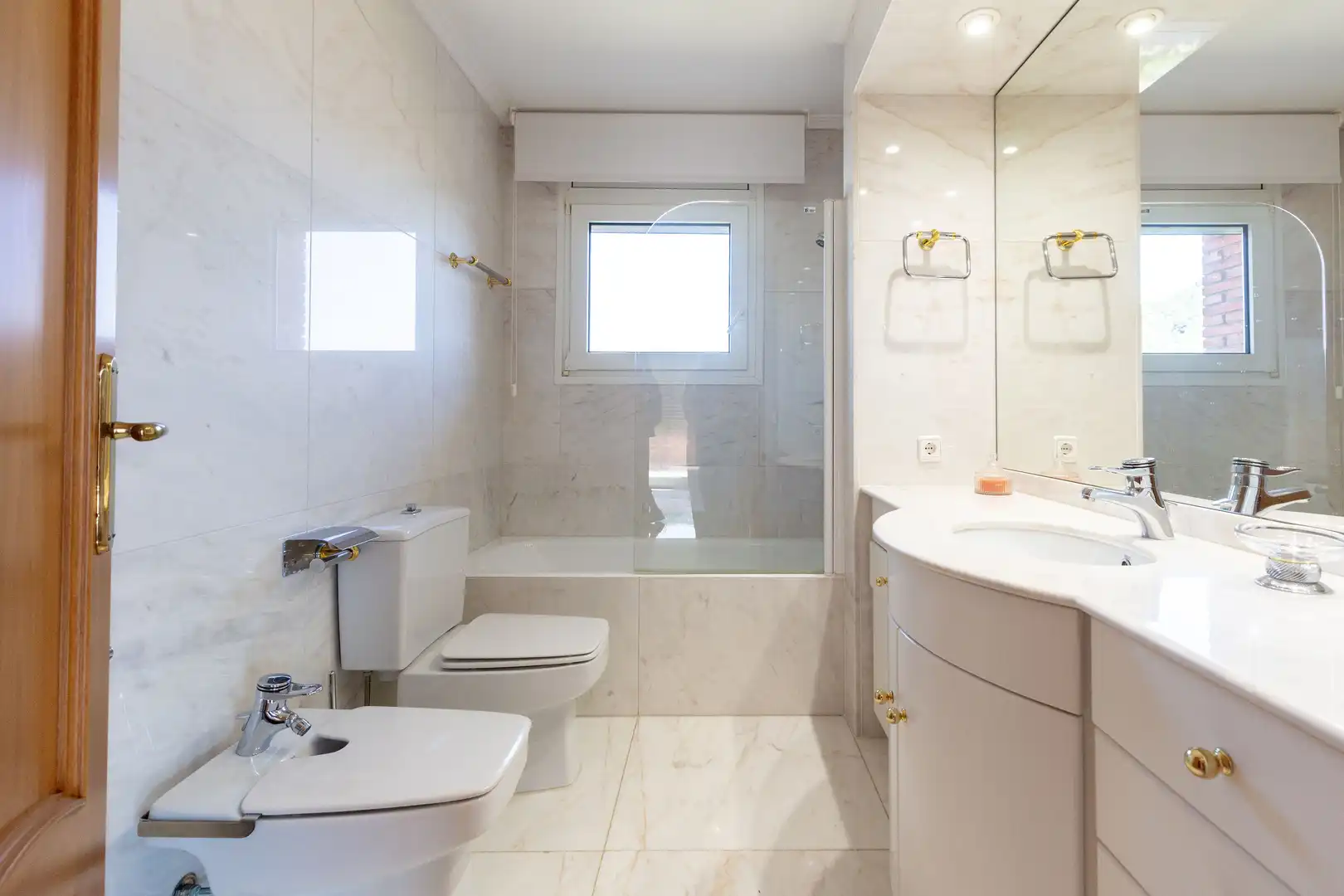 Badezimmer von Haus oder Chalet zur Miete in Argentona mit Klimaanlage, Heizung und Terrasse