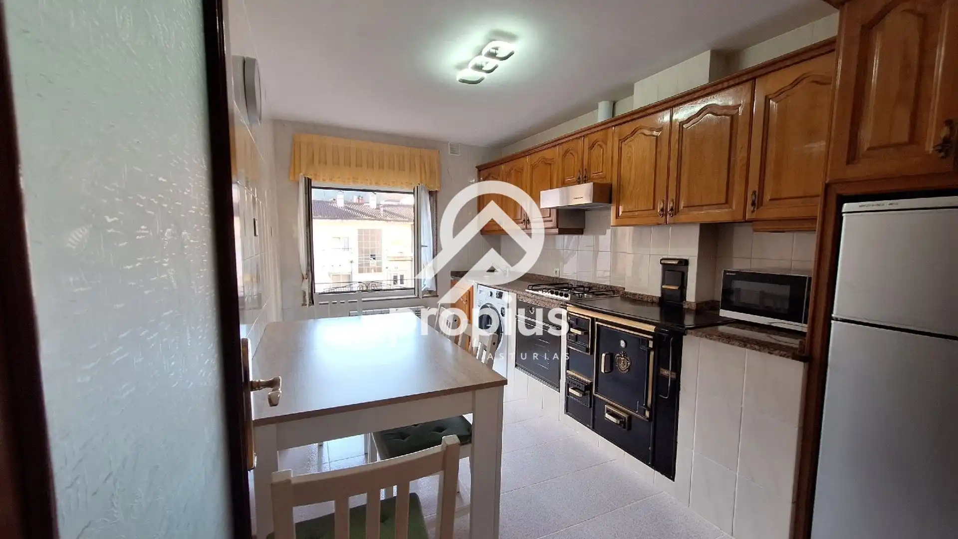 Pis en venda a Calzada de Ponga