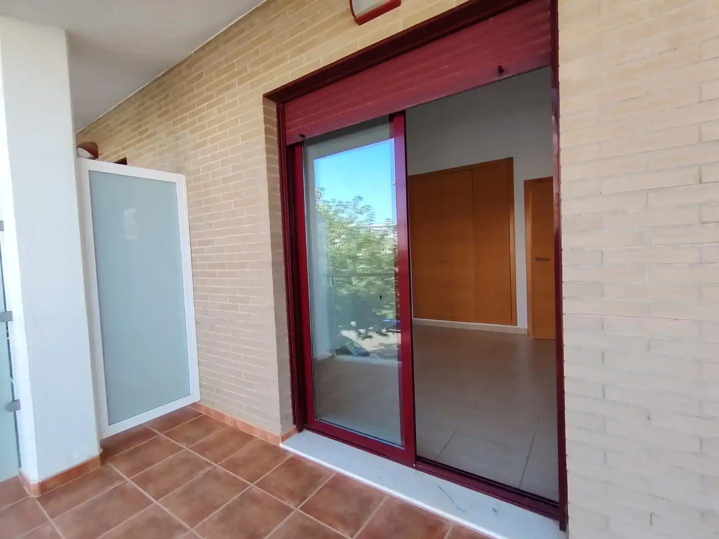 Einfamilien-Reihenhaus zum Verkauf in Oropesa del Mar / Orpesa mit Terrasse, Abstellraum und Ofen