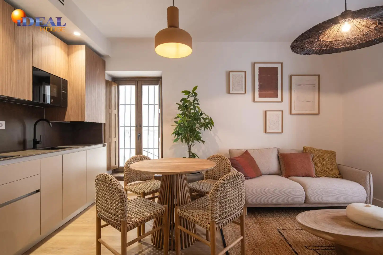 Living room of Flat for sale in Granada  with Air Conditioner