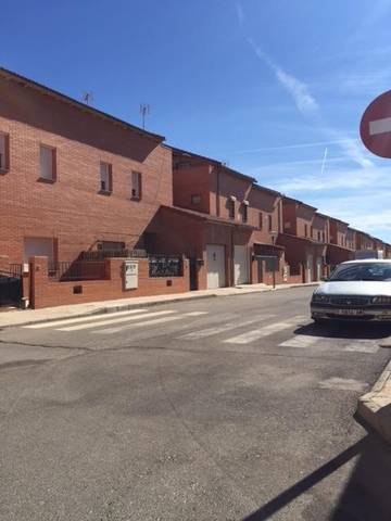 Casa adosada en Venta en INGLATERRA en Chozas de Canales