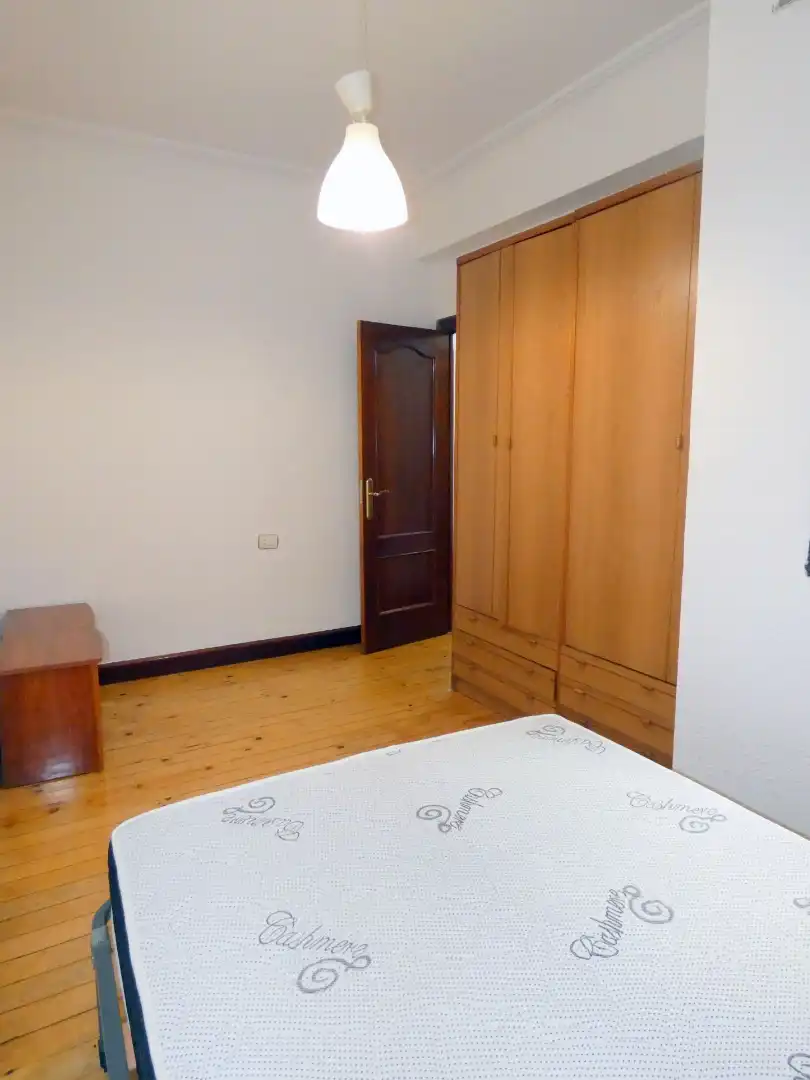 Piso con ascensor en venta en Eguiluz Antonio Médico Kalea, imagen 36