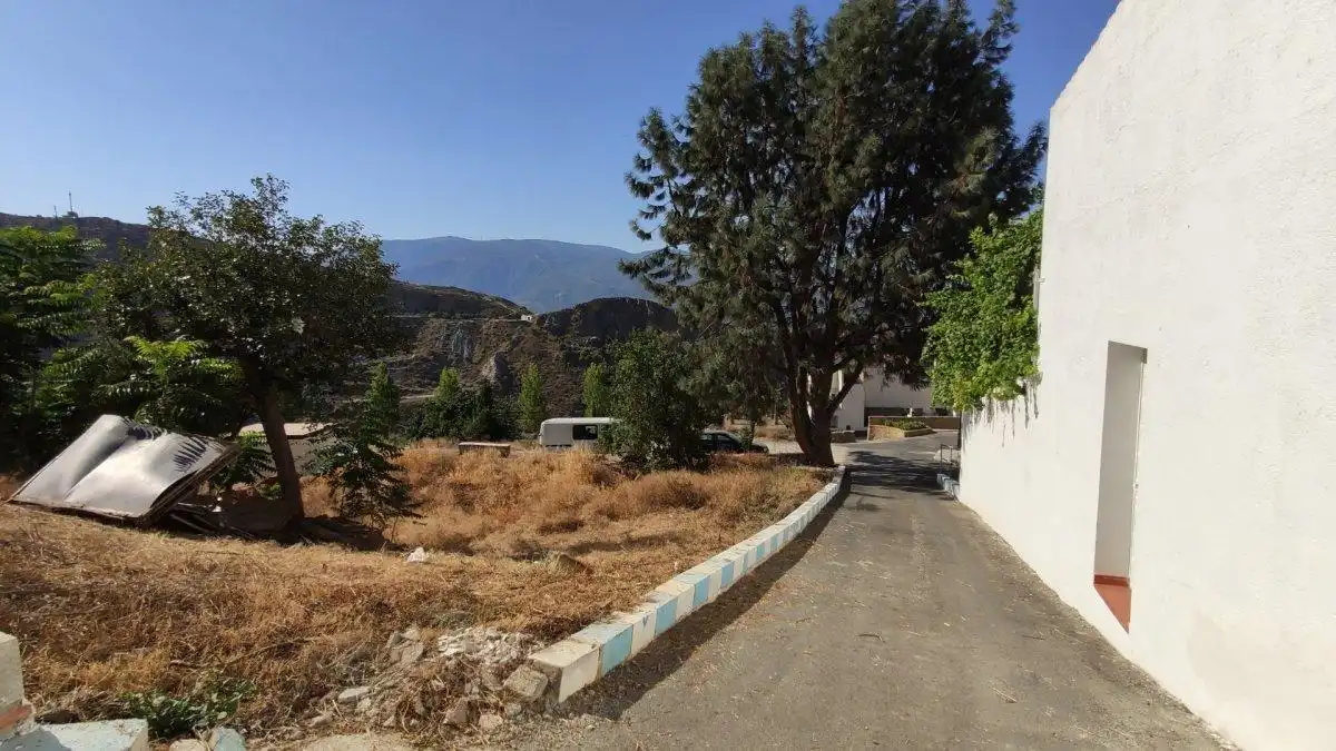 Residential for sale in Calle SABUQUILLO, Lanjarón
