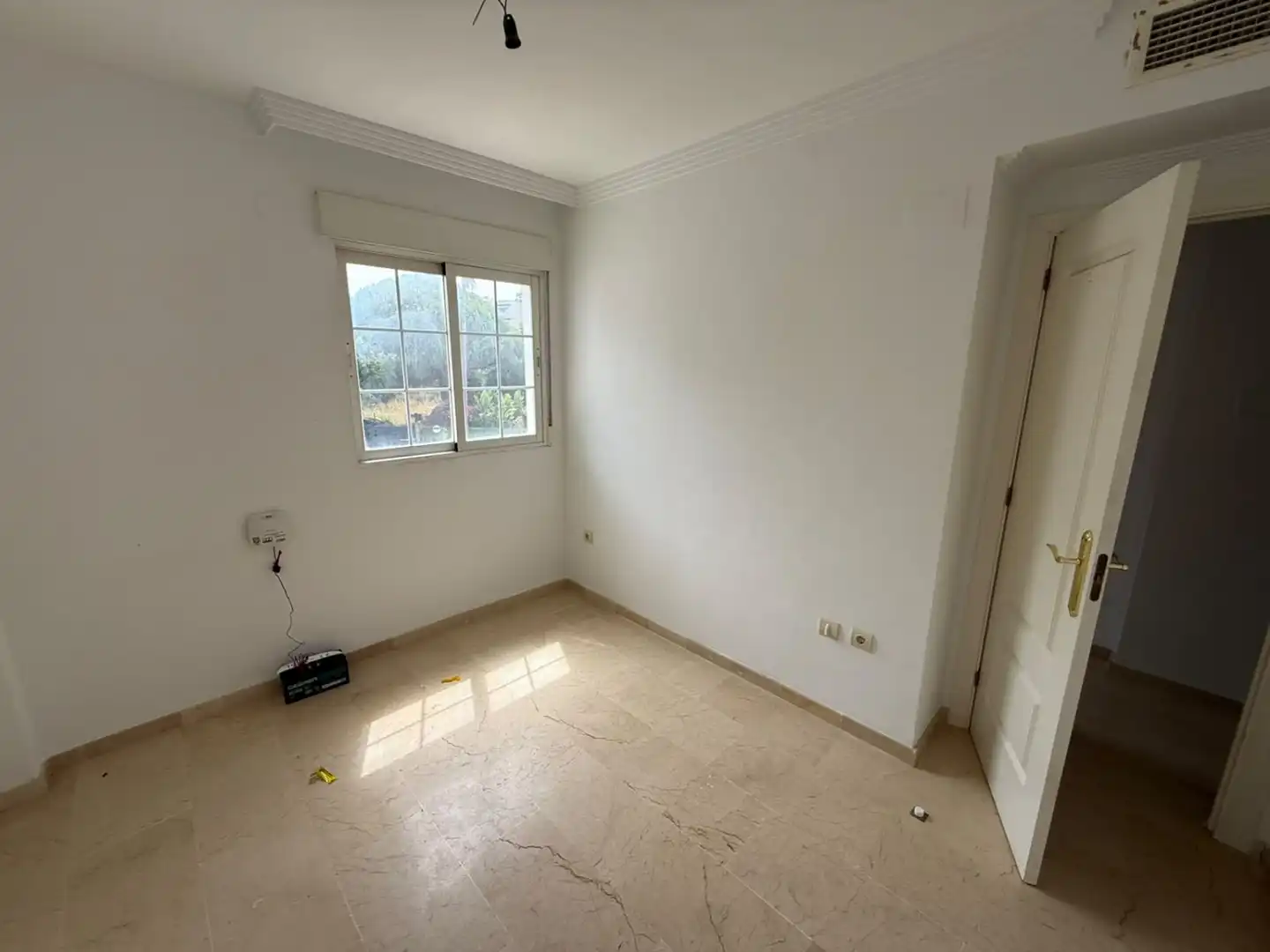 Habitación de Dúplex en venta en Marbella con Calefacción, Terraza y Piscina comunitaria