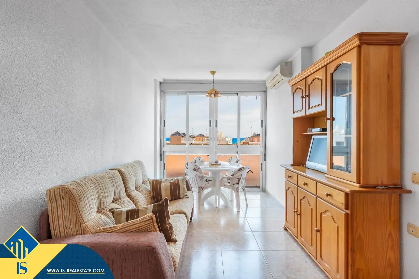 Apartamento con terraza, en la provincia de Alicante, en la ciudad de Torrevieja, en el barrio de La Mata. 1 habitación | 50 m² |, imatge 3