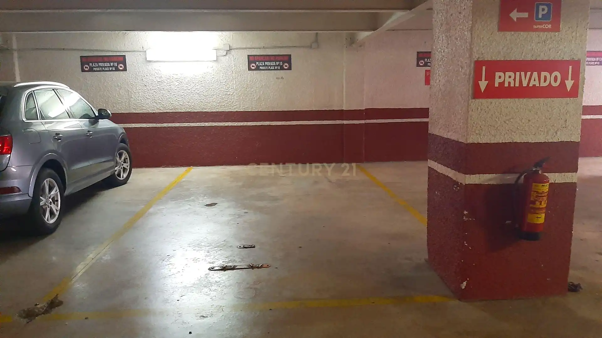 Parking de Piso en venta en Benalmádena con Aire acondicionado, Trastero y Horno