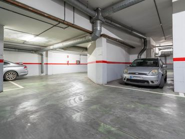 Einzelparkplatz zum Verkauf in Carretera RONDA DE 181
