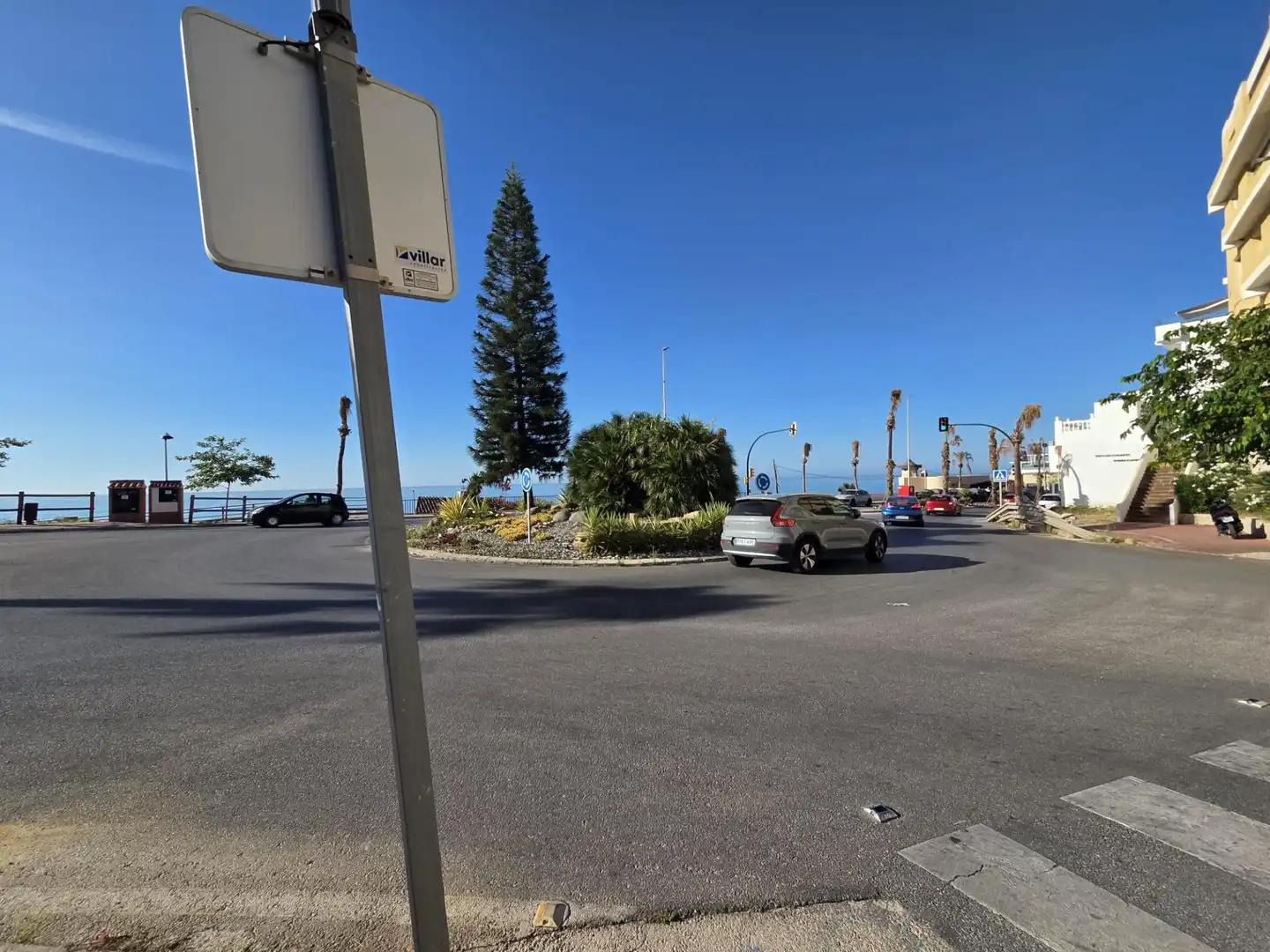 Außenansicht von Garage zum Verkauf in Benalmádena