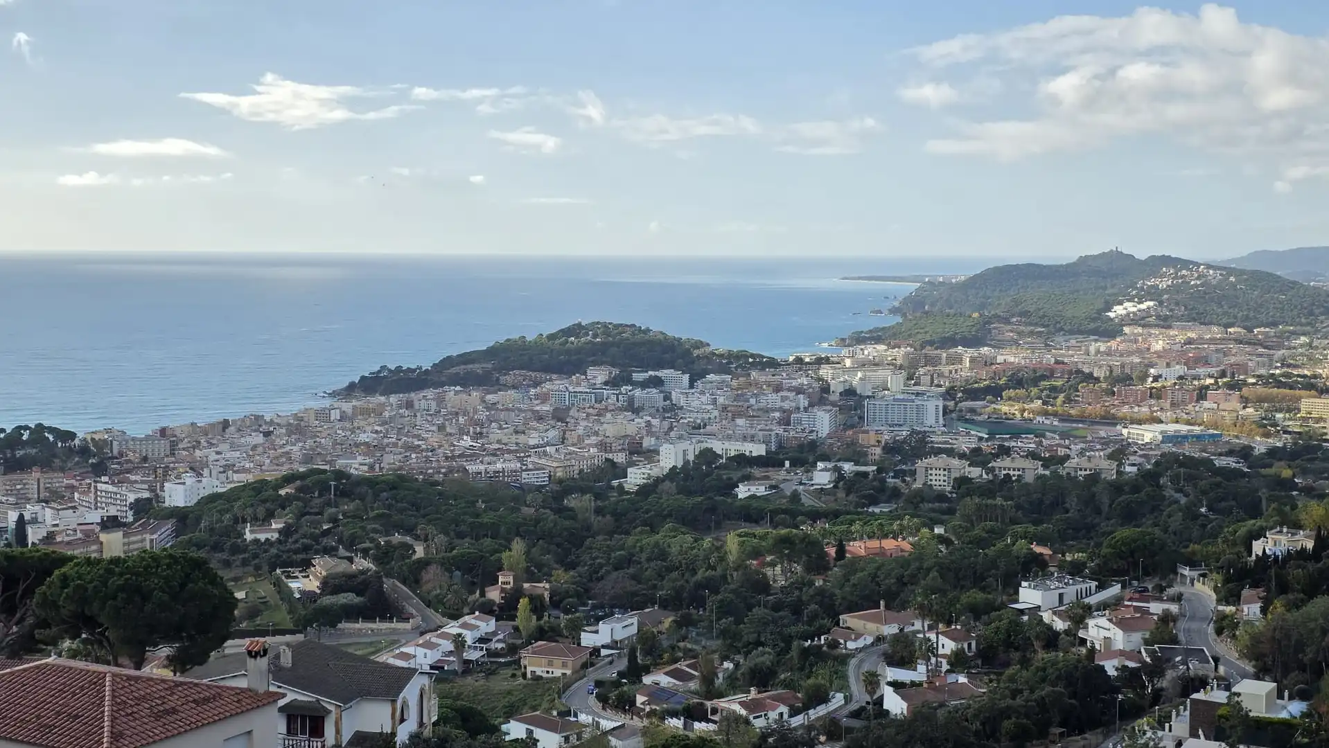 Außenansicht von Haus oder Chalet zum Verkauf in Lloret de Mar mit Heizung und Privatgarten