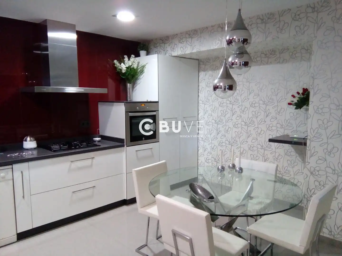 Cocina de Casa o chalet en venta en Vilagarcía de Arousa con Calefacción, Jardín privado y Terraza