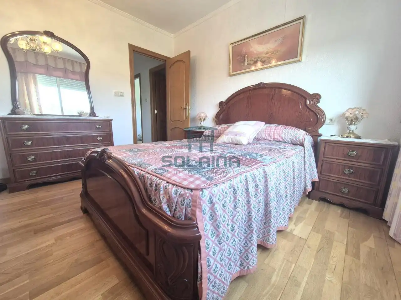 Dormitori de Casa o xalet en venda en Coles amb Calefacció, Jardí privat i Moblat