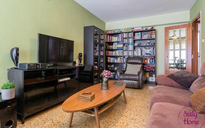 Living room of Flat for sale in  Zaragoza Capital  with Heating