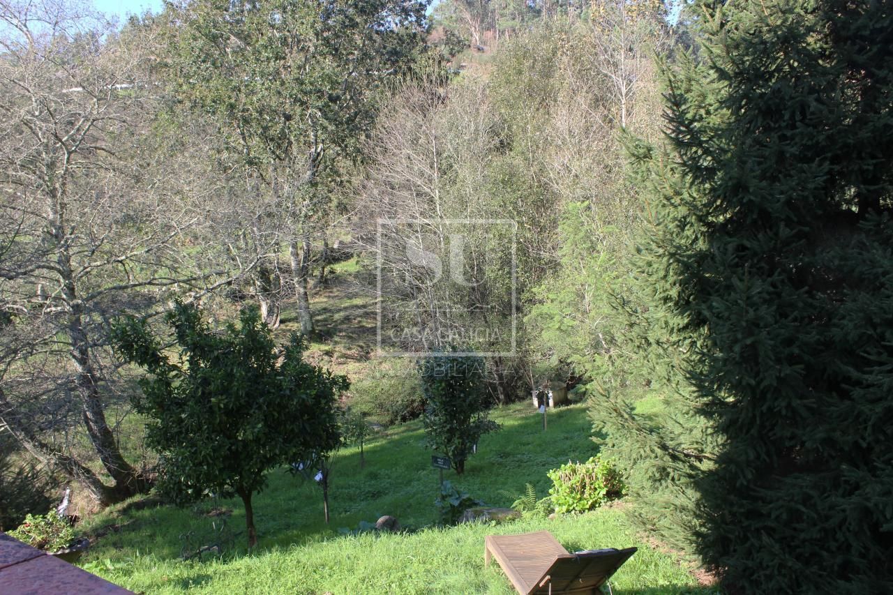 Jardí de Casa o xalet en venda en Gondomar amb Calefacció, Jardí privat i Moblat