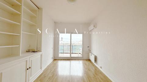 Foto 2 de Piso de alquiler en Alcantara, Lista,  Madrid Capital