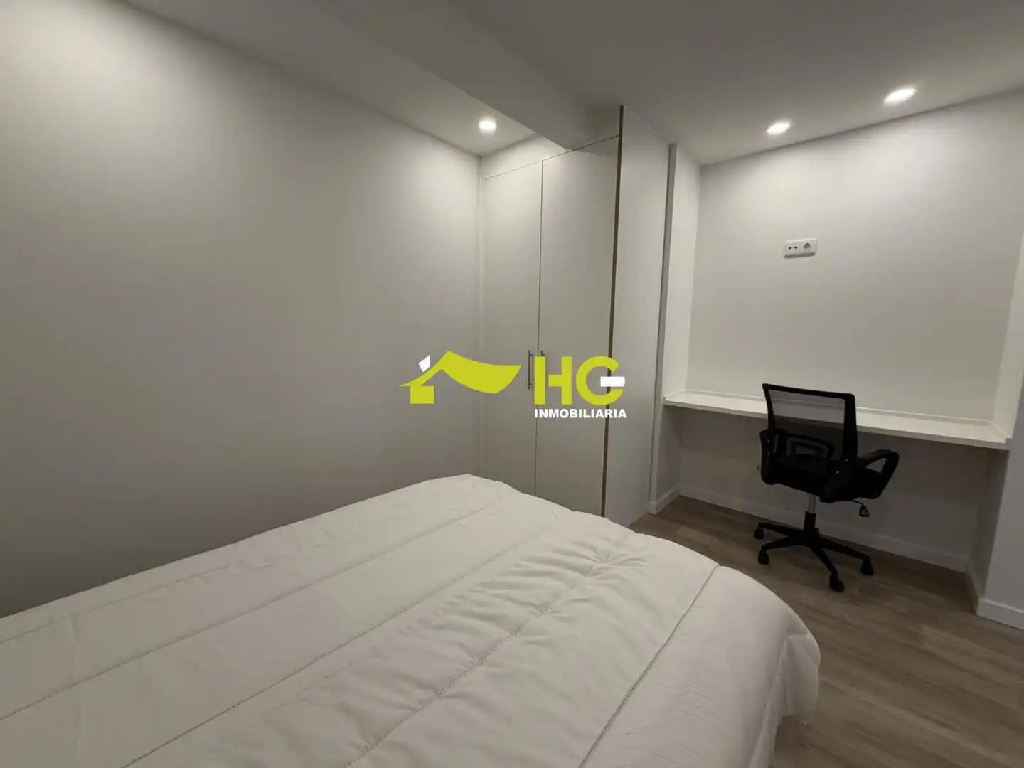 Dormitori de Apartament de lloguer en Villaviciosa de Odón amb Aire condicionat, Calefacció i Parquet