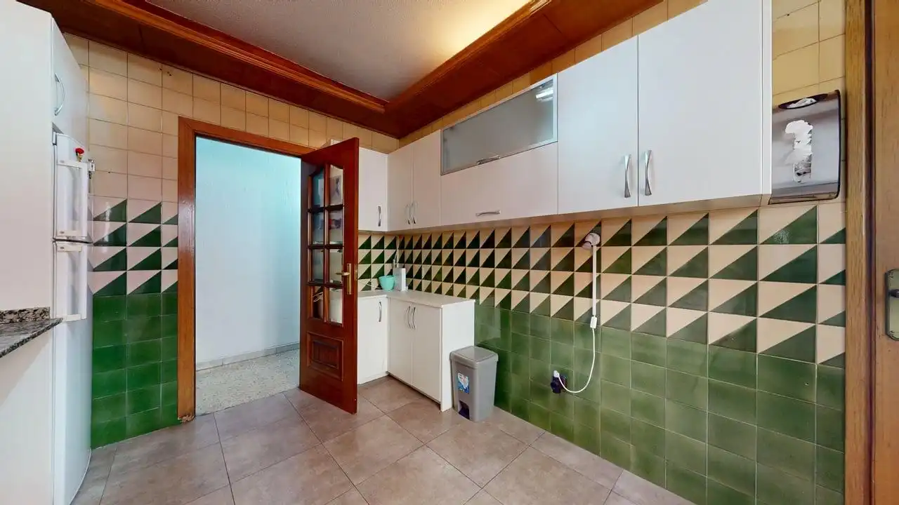 Appartamento con terrazza in vendita a Carrer de Latorre, imagen 25
