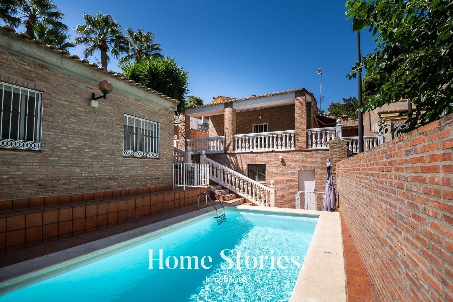 Exterior view of House or chalet for sale in Torrent  with Air Conditioner, Heating and Storage room