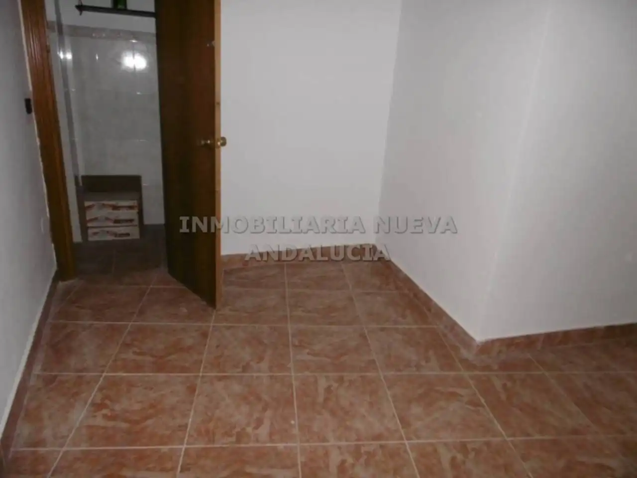 Local comercial de lloguer a Plaza de Toros - Santa Rita, imagen 3