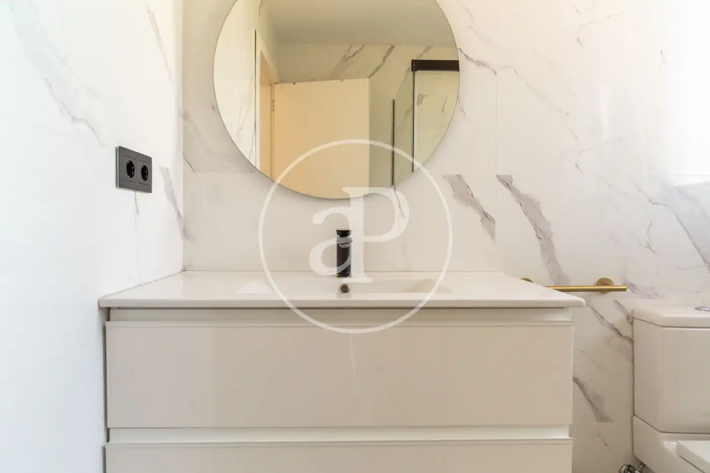 Baño de Casa o chalet en venta en Riba-roja de Túria con Aire acondicionado, Calefacción y Jardín privado