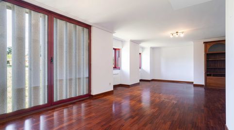 Foto 3 de Dúplex en venta en Oleiros pueblo, Oleiros