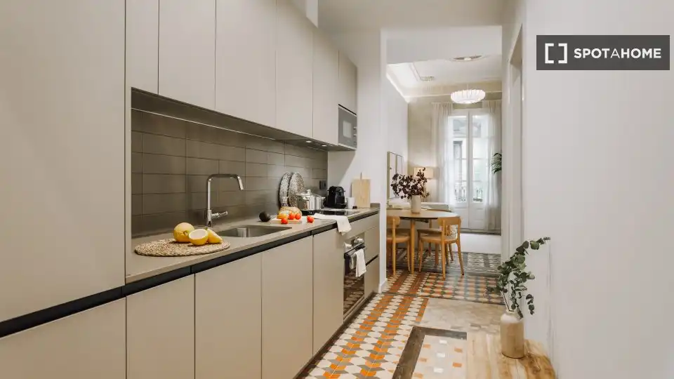 Flat with terrace to rent in Eixample, imagen 12