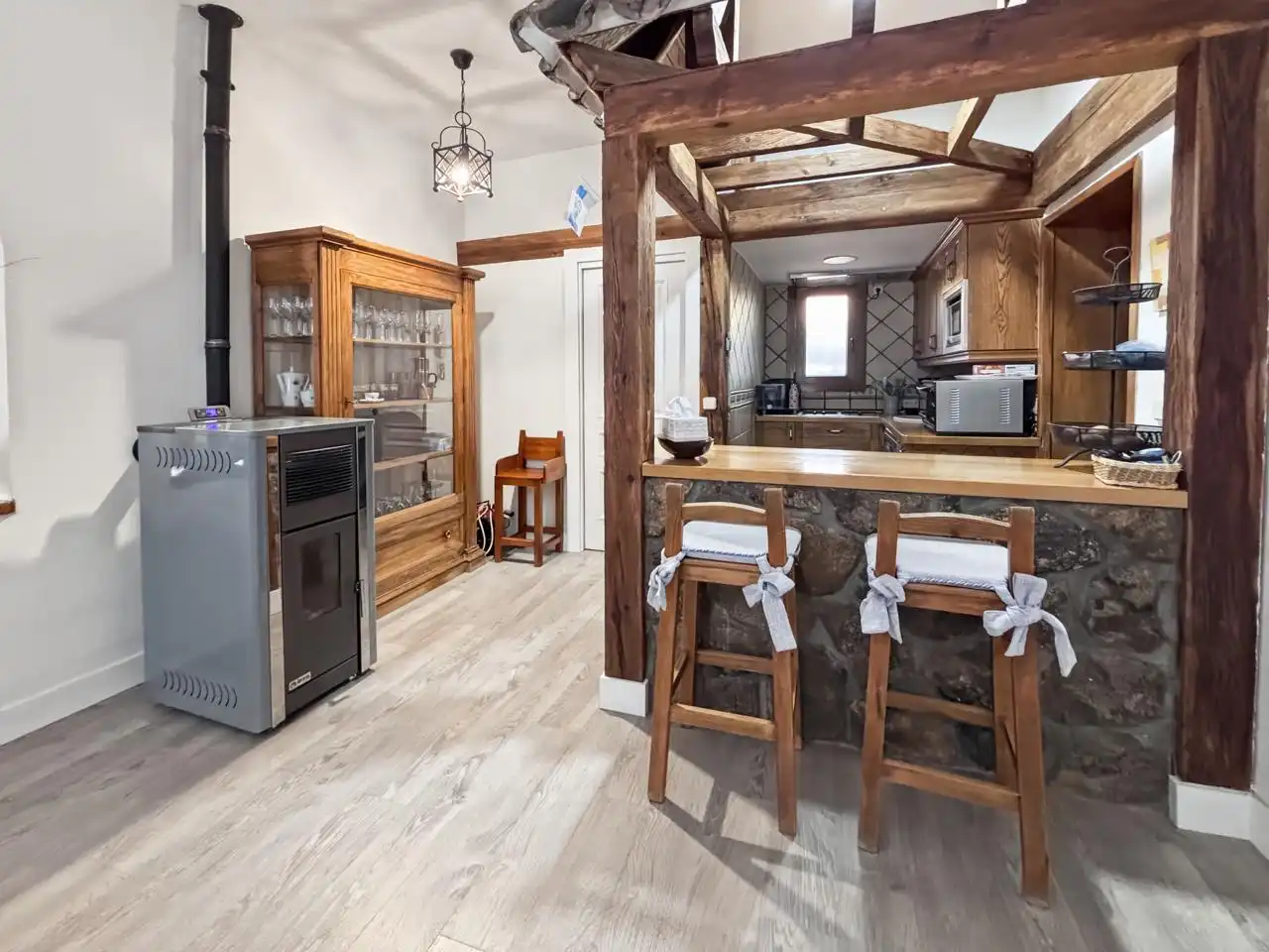 Cuina de Casa o xalet en venda en El Escorial amb Calefacció, Jardí privat i Terrassa