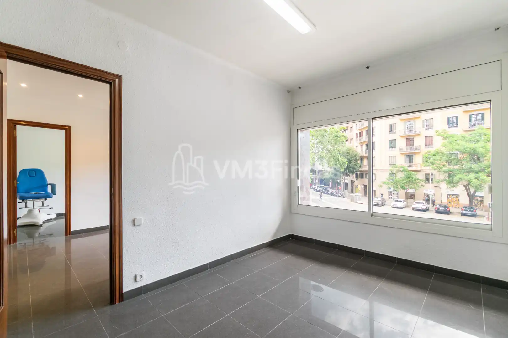 Schlafzimmer von Büro zur Miete in Barcelona mit Klimaanlage