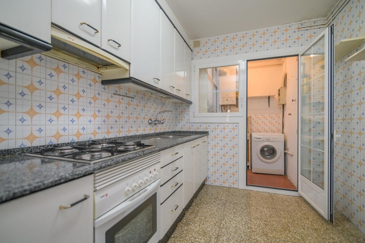 Cocina de Piso en venta en Sant Fruitós de Bages con Calefacción, Trastero y Balcón