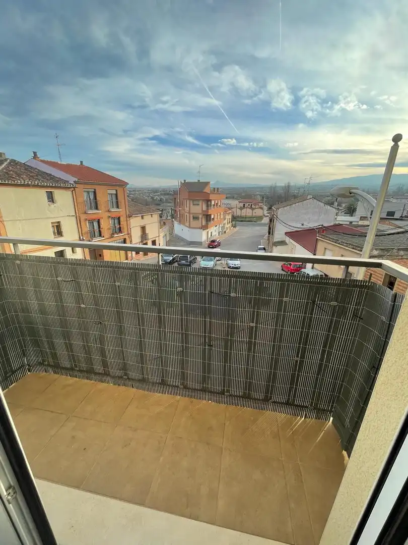 Außenansicht von Wohnung zum Verkauf in El Villar de Arnedo mit Möbliert