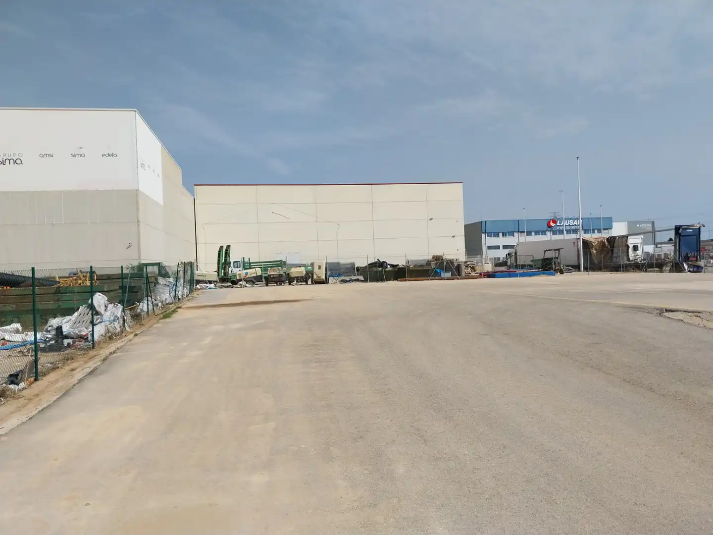 Außenansicht von Fabrik Grundstücke zur Miete in Paiporta