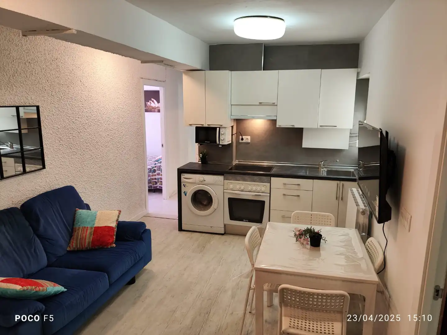 Kitchen of Flat for rent in Zaragoza  with Heating, Parquet flooring and Furnished