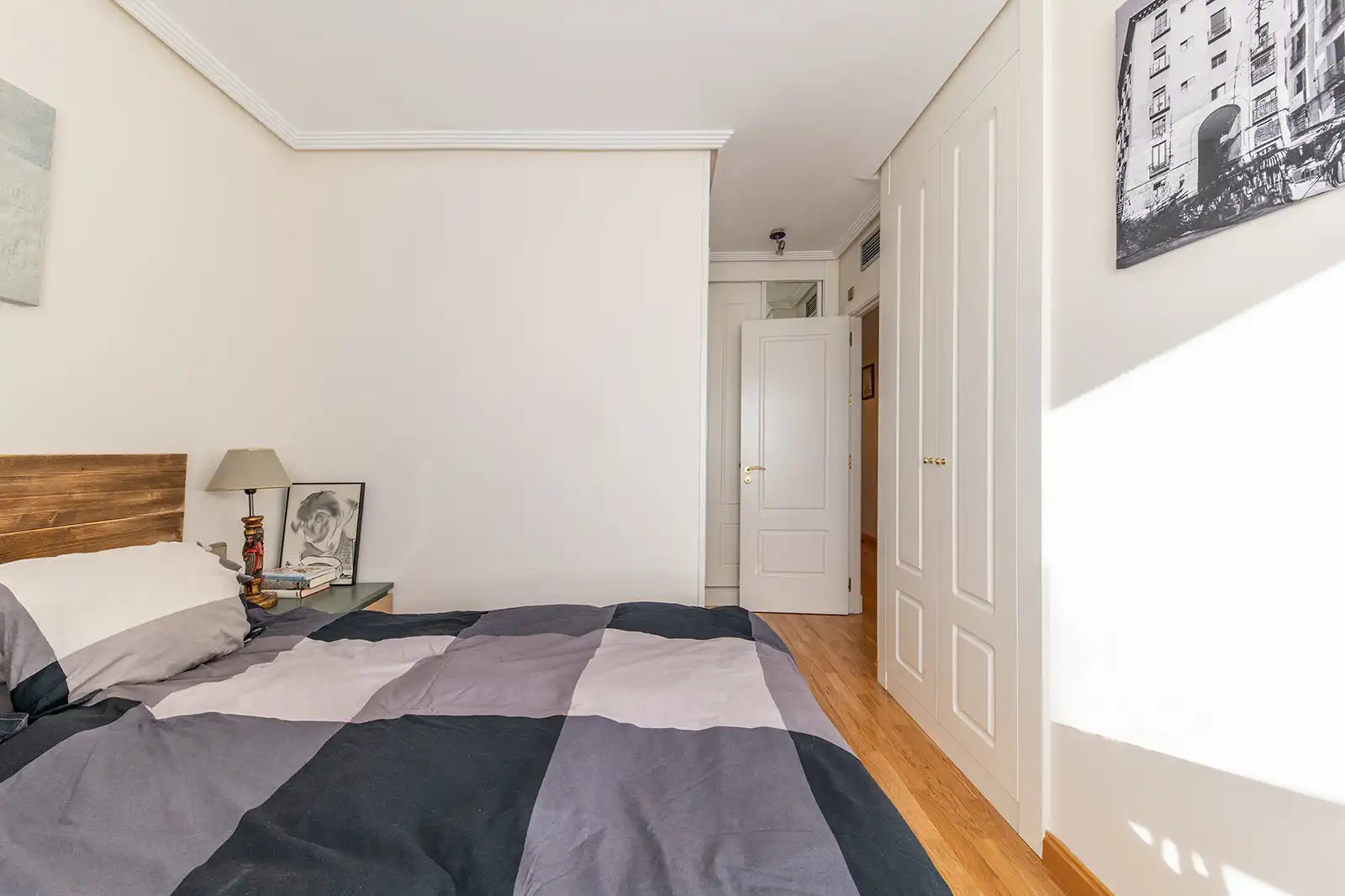 Habitación de Apartamento en venta en Fuencarral - El Pardo