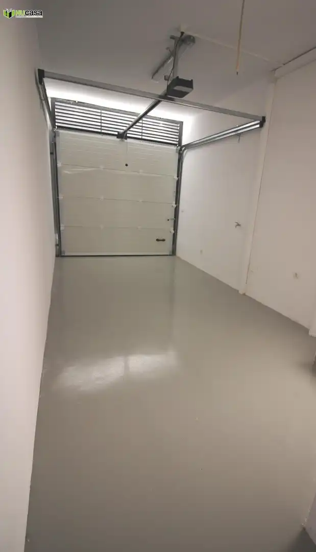 Parking de Casa adosada en venta en Polán con Jardín privado y Trastero